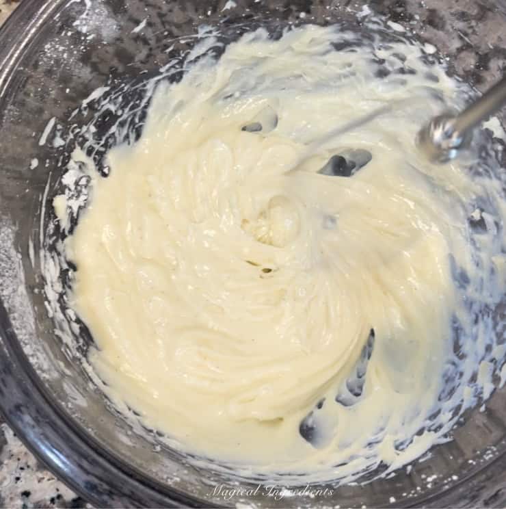 making the cream cheese icing